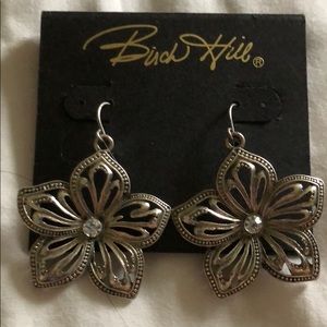 Lilly earrings